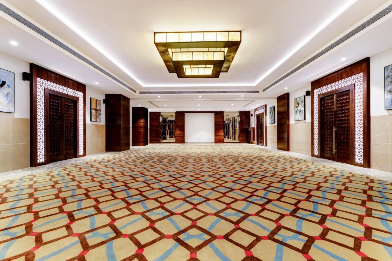 Lemon Tree Premier, Dwarka Hotel Kültér fotó