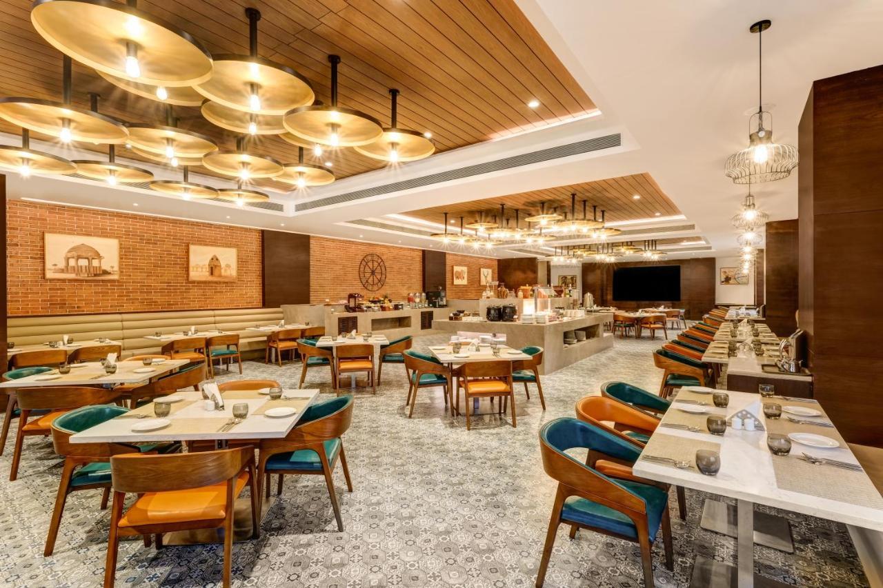 Lemon Tree Premier, Dwarka Hotel Kültér fotó